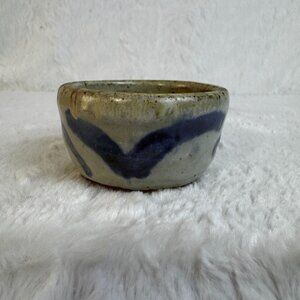 Artisan Studio Pottery Stoneware small Bowl Signed Blue & Gray Glaze Design